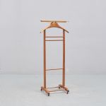 1318 5043 VALET STAND